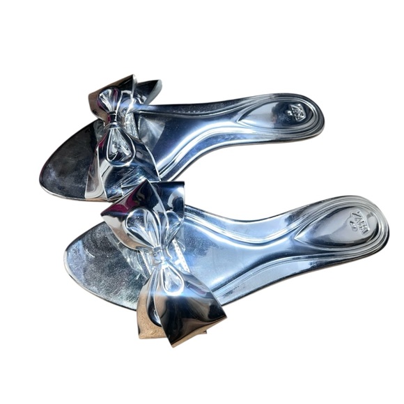 ZARA Women’s Silver Flat Sandals with Bow – Size 10 - Picture 7 of 11